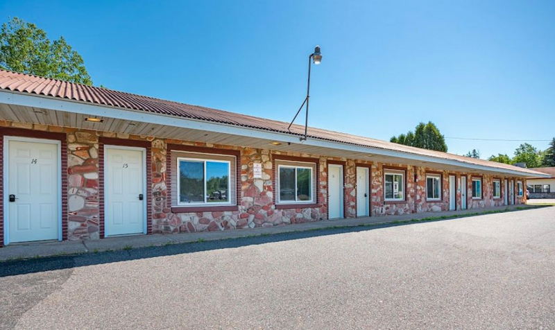 Motel 41 - From Web Listing (newer photo)